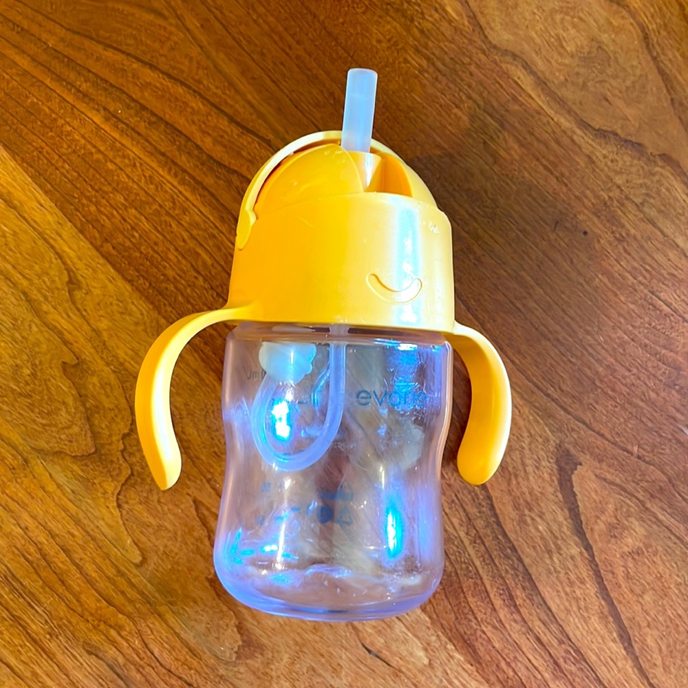 COPY - (50% off bundles!) EVORIE weighted sippy